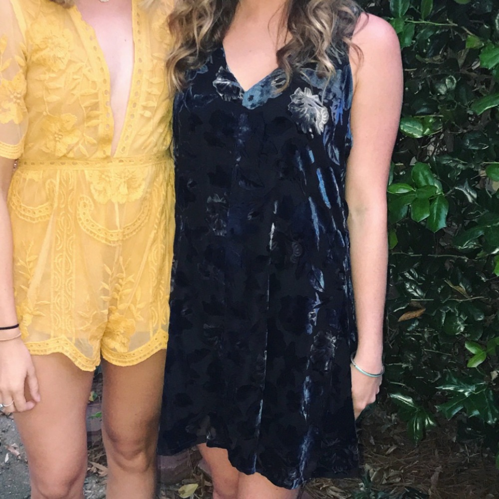 BCBG dress